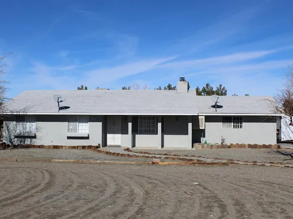 3480 Avenal Rd, Phelan, CA 92371