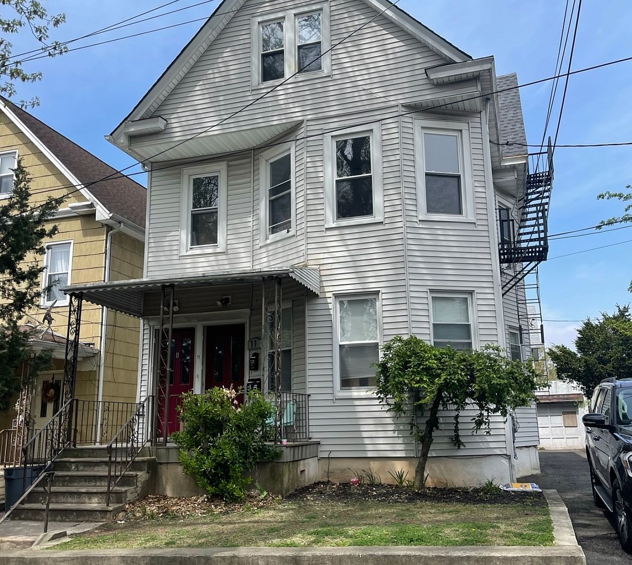 11 Windsor Ave APT 3, East Rutherford, NJ 07073 | Zillow