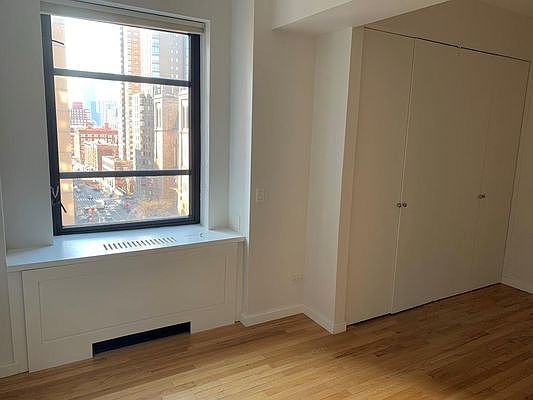 1st image of 43 W 61st St #11H