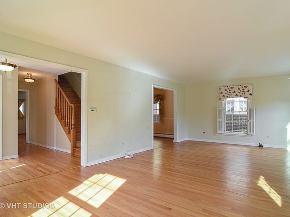 4th image of 306 S I Oka Ave
