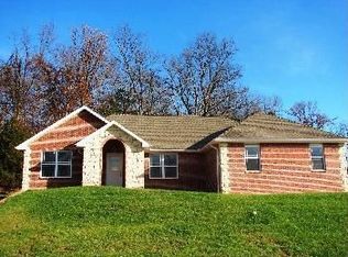 1511 Pleasant Vly, Jefferson City, MO 65109