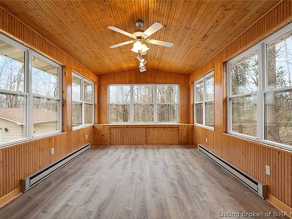4th image of 965 Woodland Avenue