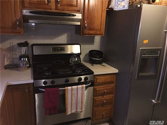 4th image of 243 Arcadia Ave