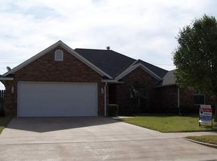 1710 SW 68th St, Lawton, OK 73505