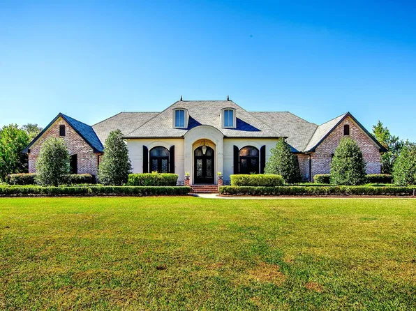 5270 W Main St, Houma, LA 70360