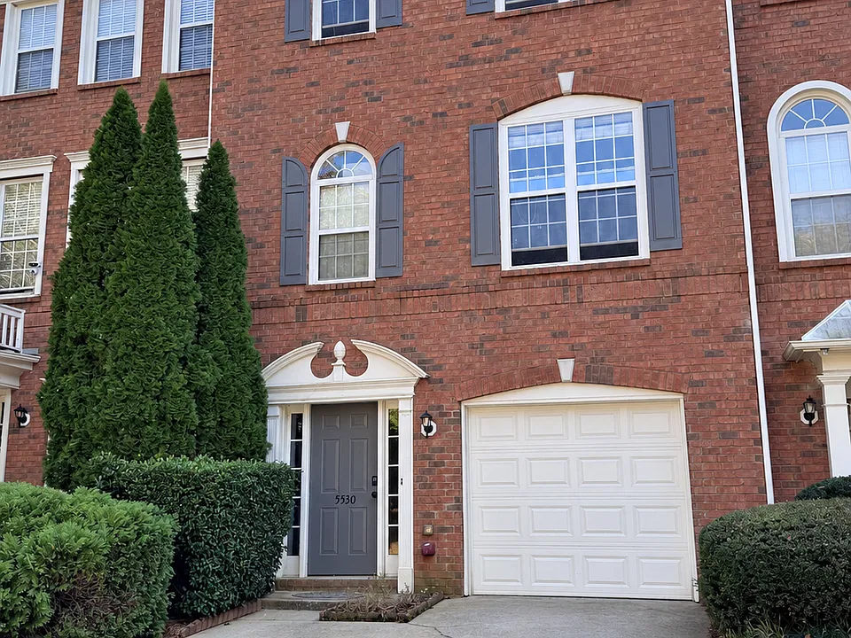 5530 Trace Views Dr