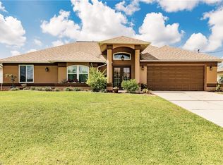 2318 SW 31st Ln, Cape Coral, FL 33914