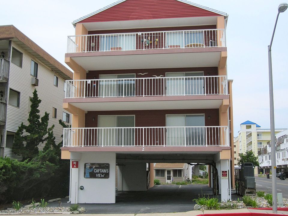 Front View of Home