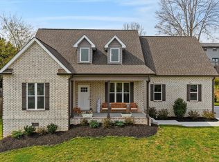 115 Crossroads Blvd, Oak Ridge, TN 37830