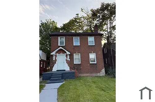9655 Sorrento St Photo 1