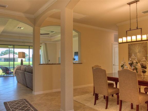 3rd image of 6727 Rookery Lake Dr