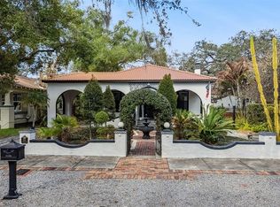926 E Shadowlawn Ave, Tampa, FL 33603