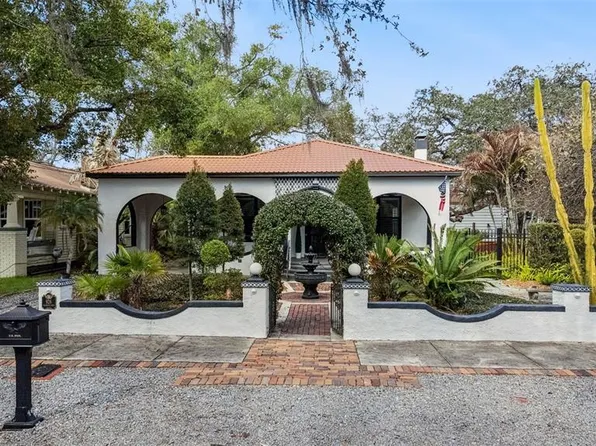 926 E Shadowlawn Ave, Tampa, FL 33603