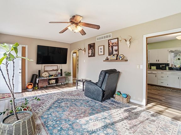 5th image of 2566 S Grubb Rd