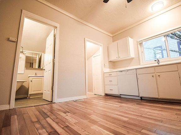 4th image of 22 N Failing St