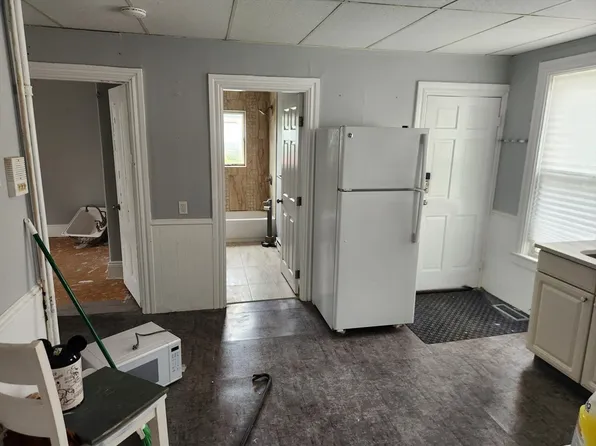 17 Richards Ave #1, North Attleboro, MA 02760