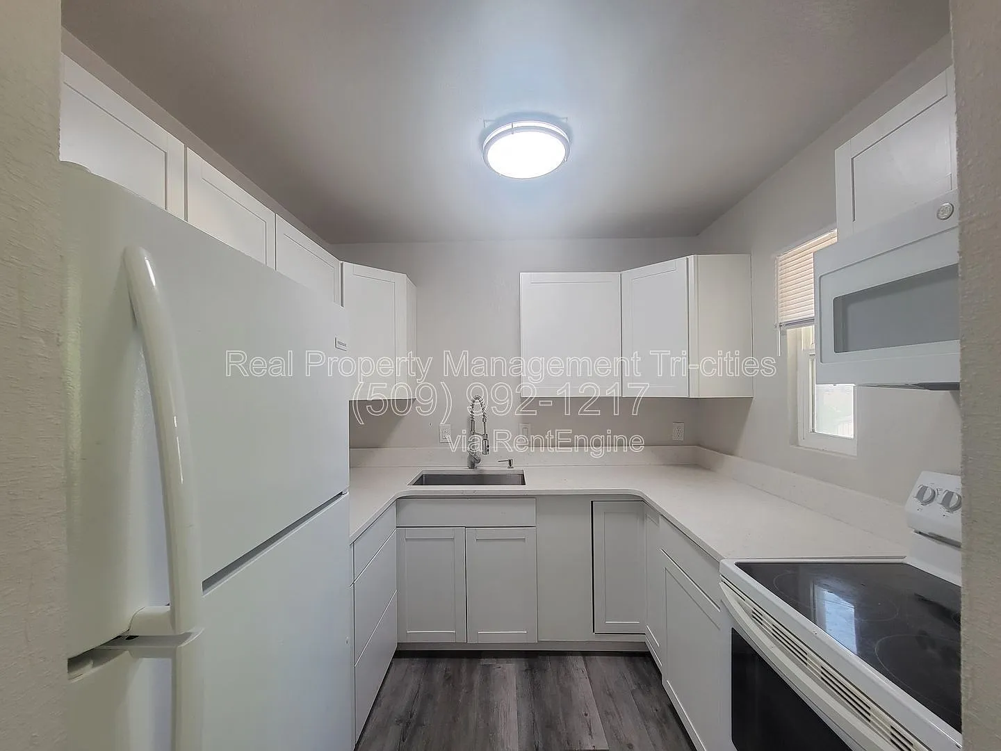 2 bed, 2.0 bath, 960 sqft, $1,095 — Photo 4