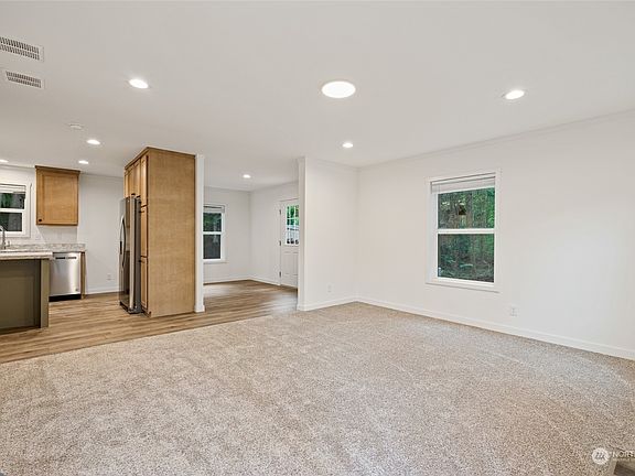 3rd image of 23426 Pearce Way