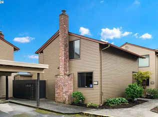 210 N Hayden Bay Dr, Portland, OR 97217