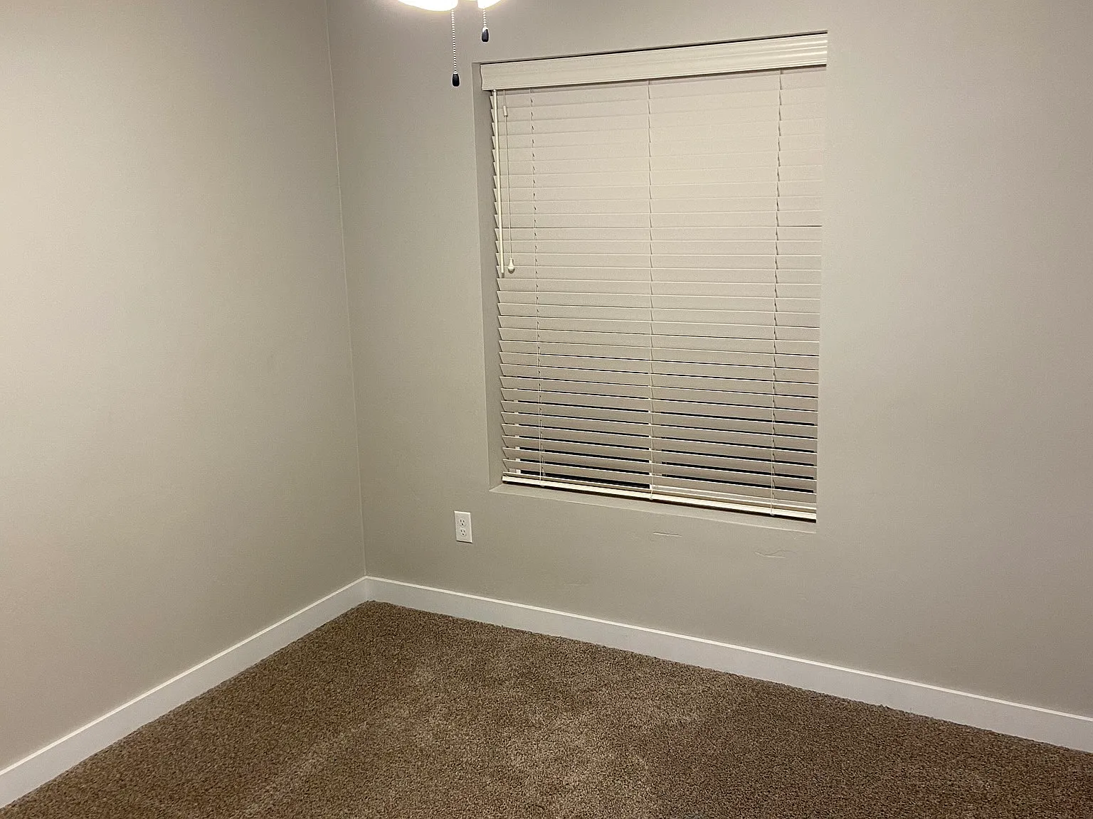 2 bed, 764 sqft, $1,200 — Photo 3