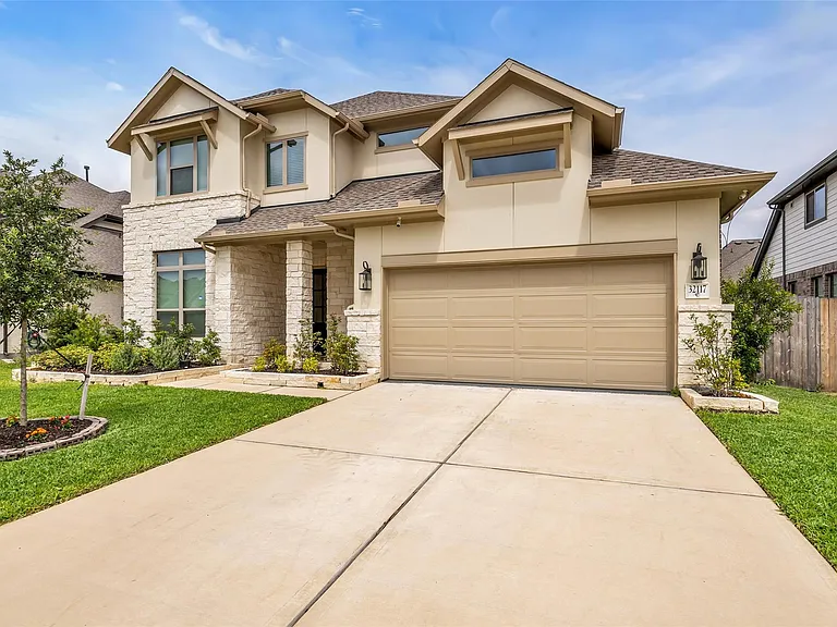 32117 Magnolia River Trl — Photo 2