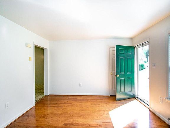 2nd image of 58 Berkshire Cir