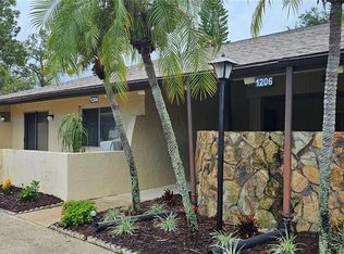 1204 Highland Ave SE, Largo, FL 33771