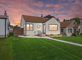 3663 S Whitnall Ave, Milwaukee, WI 53207