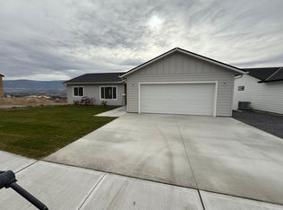 562 S Joseph Ave, East Wenatchee, WA 98802