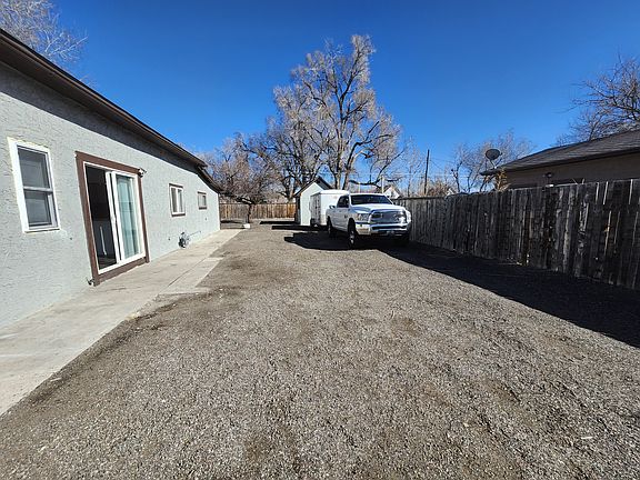 2nd image of 1310 Stone Ave
