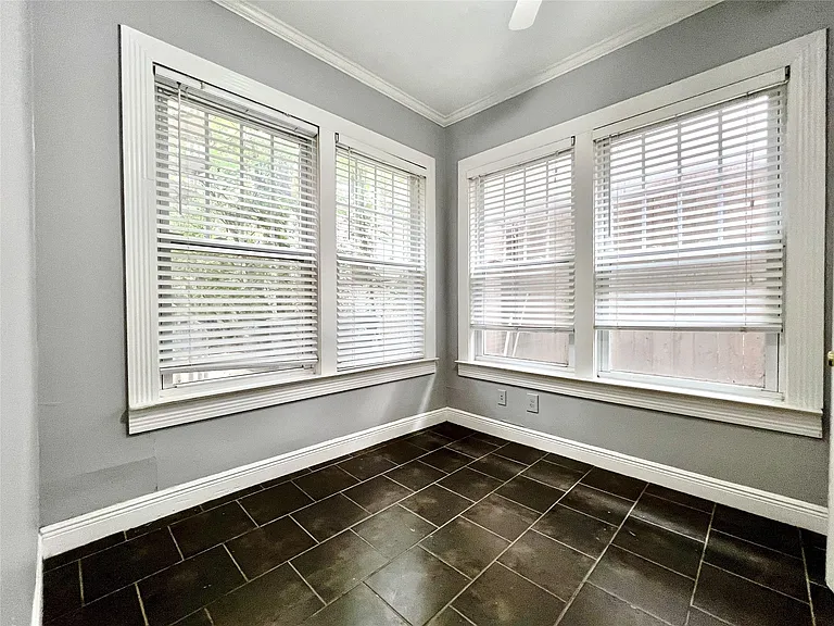 5325 Reiger Ave #1 — Photo 7