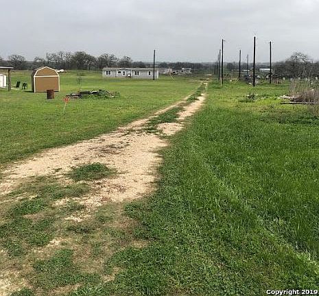 2nd image of 307 County Road 235