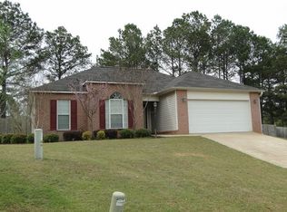 116 Silverking Ct, Bonaire, GA 31005