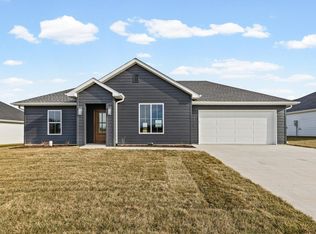 2470 N Traveller Dr, Columbia, MO 65202