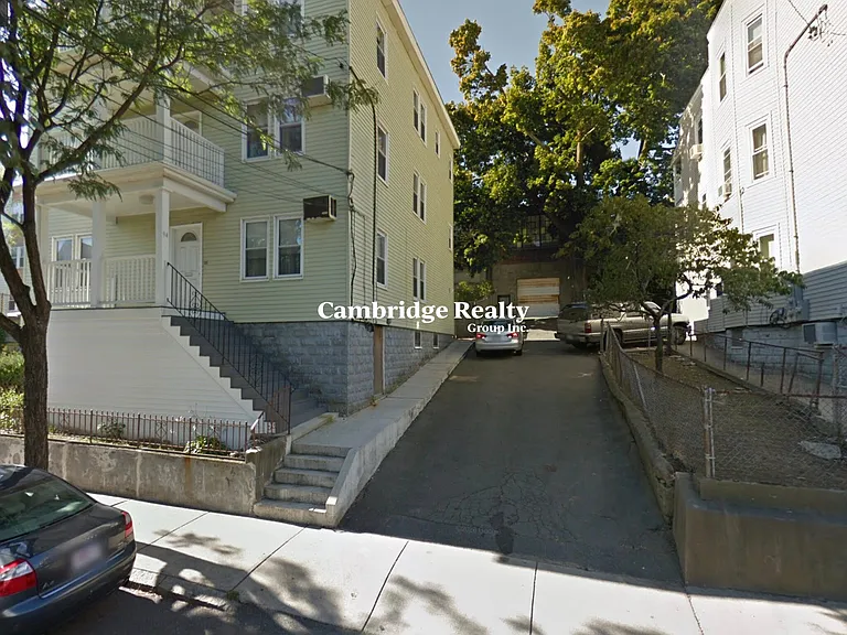 94 Heath St #1T — Photo 9