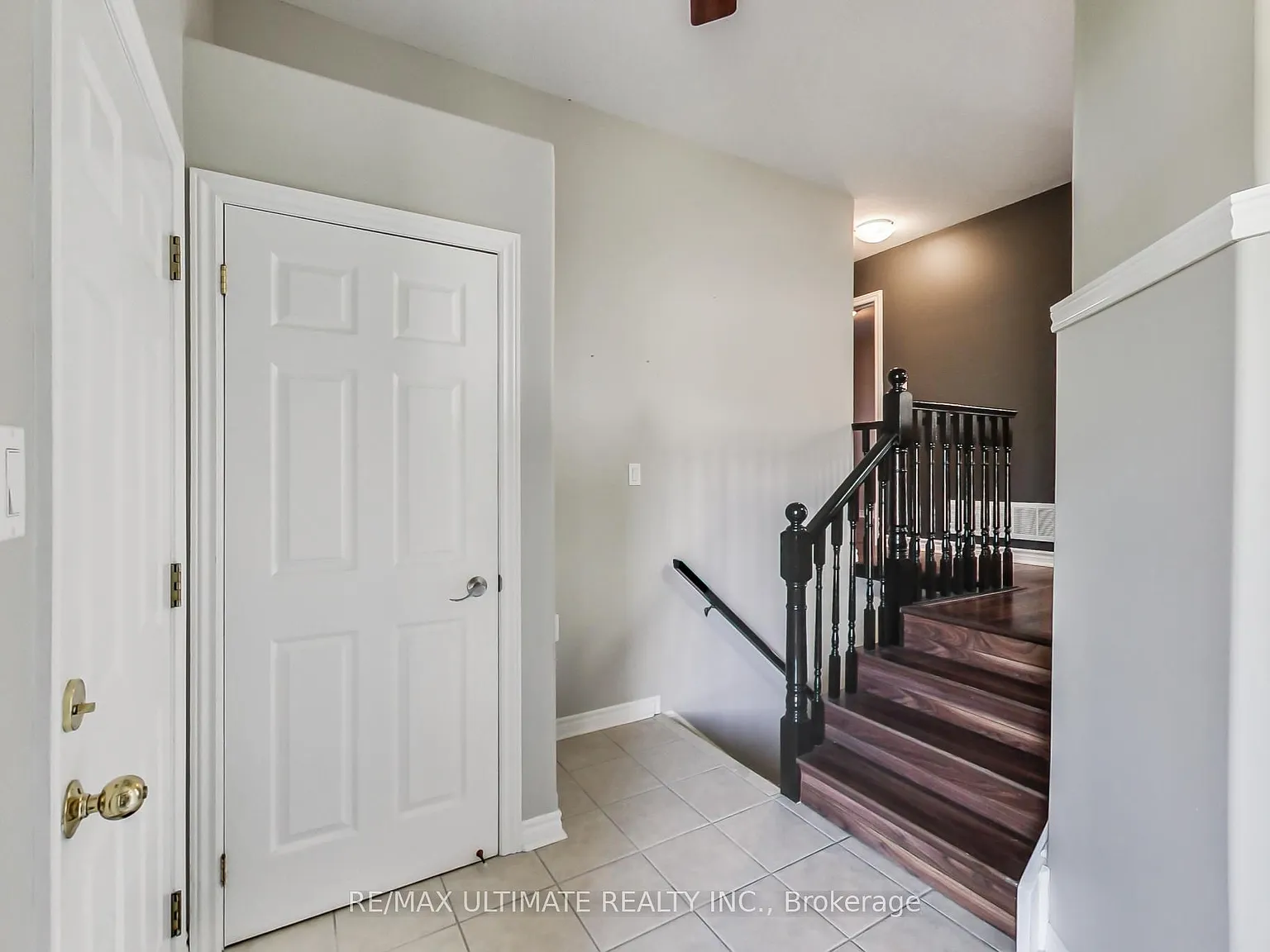 3 bed, $2,300 — Photo 4