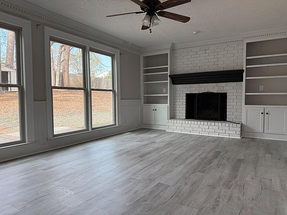 5th image of 138 Lenox Parkway