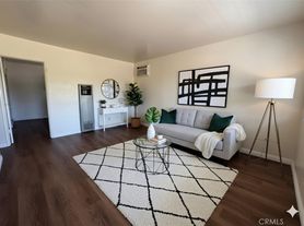 57 S Berkeley Ave, Pasadena, CA