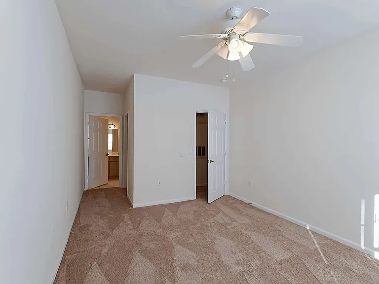 4480 Platinum Dr — Photo 67