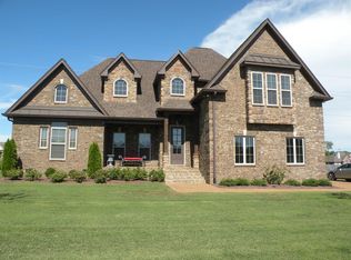 943 Westbrook Dr, Gallatin, TN 37066