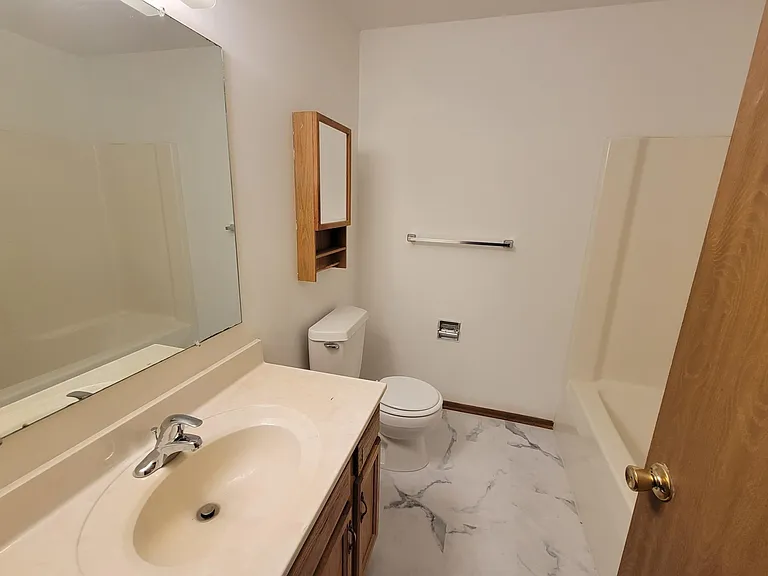 636 Chestnut St — Photo 6