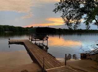 5219 NE River Rd, Sauk Rapids, MN 56379