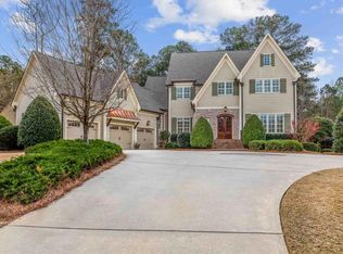 205 Newhaven Dr, Fayetteville, GA 30215