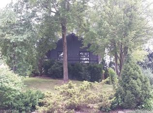 416 Garner Dr, Mogadore, OH 44260