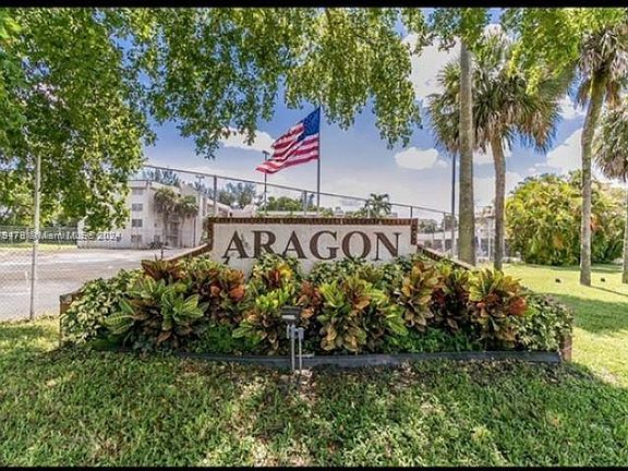 2nd image of 2541 Aragon Blvd APT 302