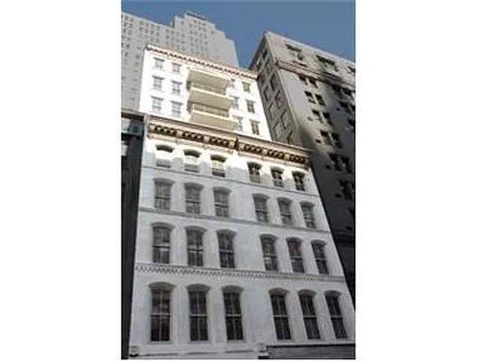 Rented by Douglas Elliman | media 14