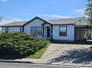 3029 SW River View Dr, Pendleton, OR 97801