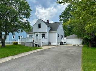 20 Warren Ave, West Seneca, NY 14224