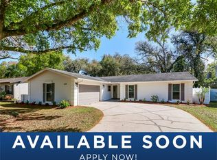 11305 Carrollwood Estates Dr, Tampa, FL 33618