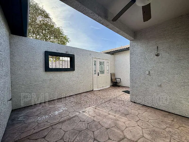 2917 Desert Vista Dr — Photo 5
